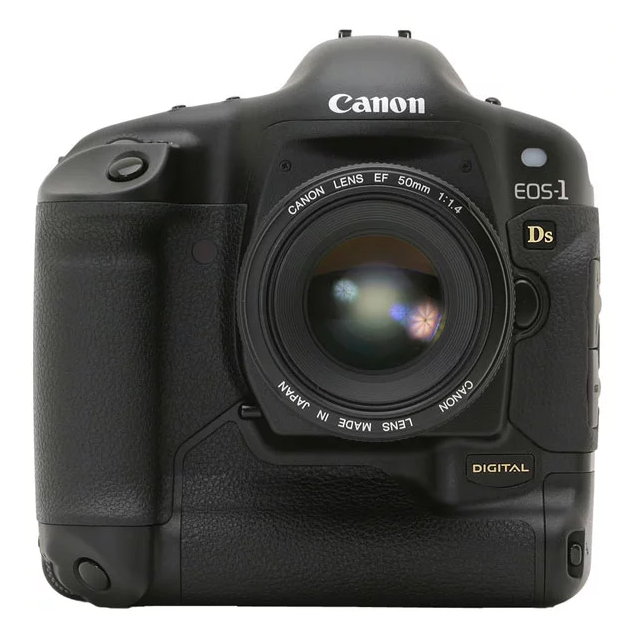 Фотоаппарат не фокусирует на Canon EOS 1Ds Kit