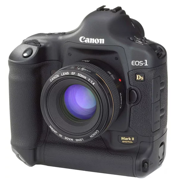 Canon EOS 1Ds Mark II Kit