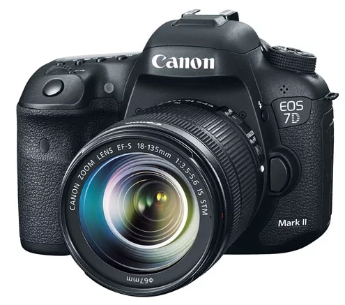 Фотоаппарат не фокусирует на Canon EOS 7D Mark II Kit