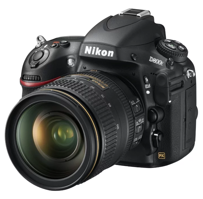 Выключается фотоаппарат на Nikon D800E Kit