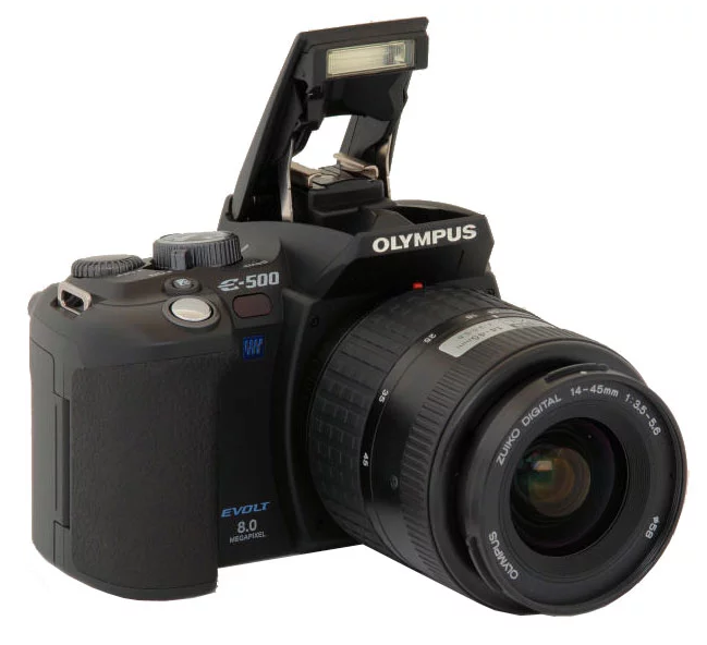 Выключается фотоаппарат на Olympus E-500 Kit