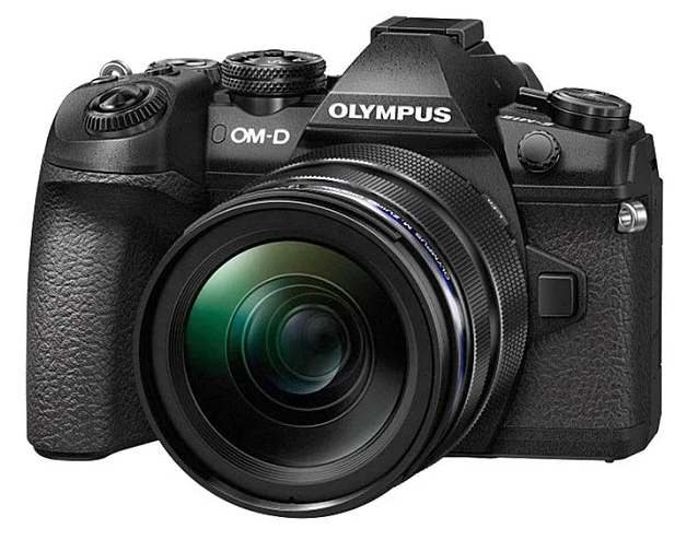 Выключается фотоаппарат на Olympus OM-D E-M1 Mark II